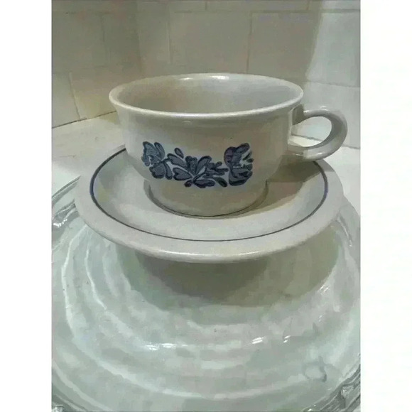 Pfaltzgraff Yorktowne Flat Cup And Saucer Vintage Stoneware - Picture 12 of 12